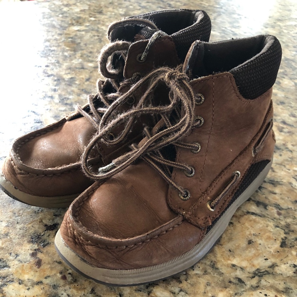 Boys Sperry Boots